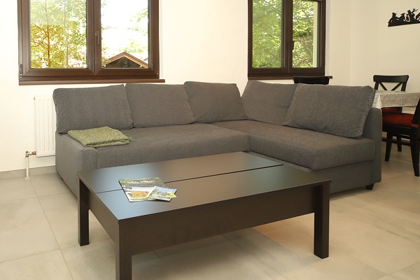 Sofa im Wohnraum